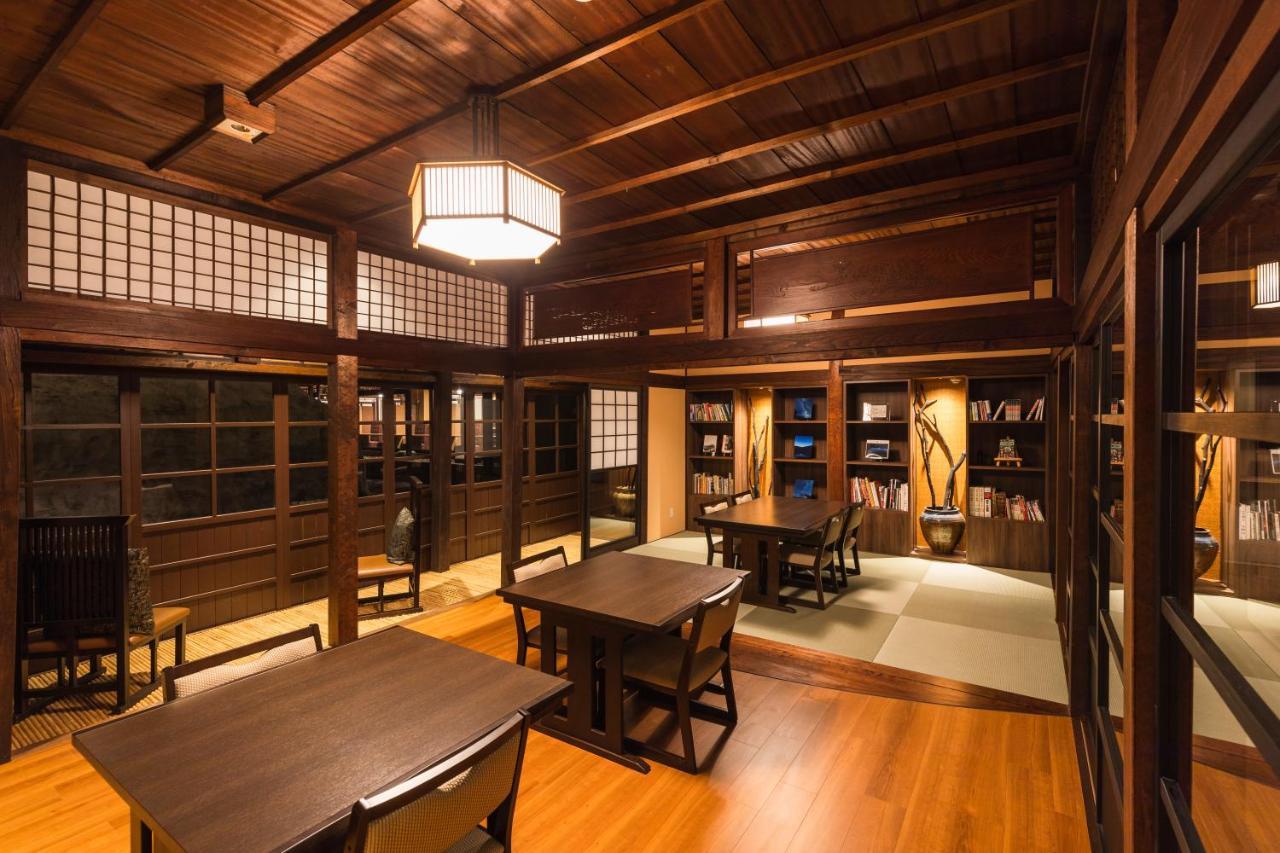 Tsuta Onsen Ryokan Towada Buitenkant foto