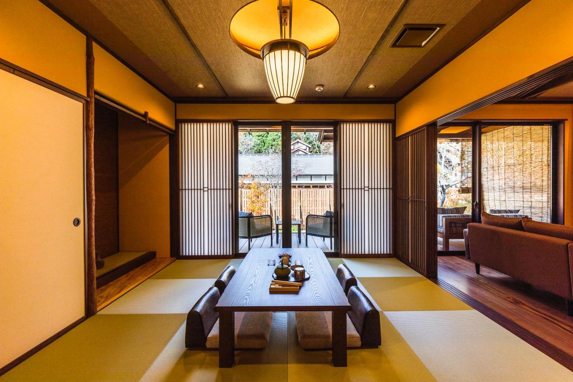Tsuta Onsen Ryokan Towada Buitenkant foto