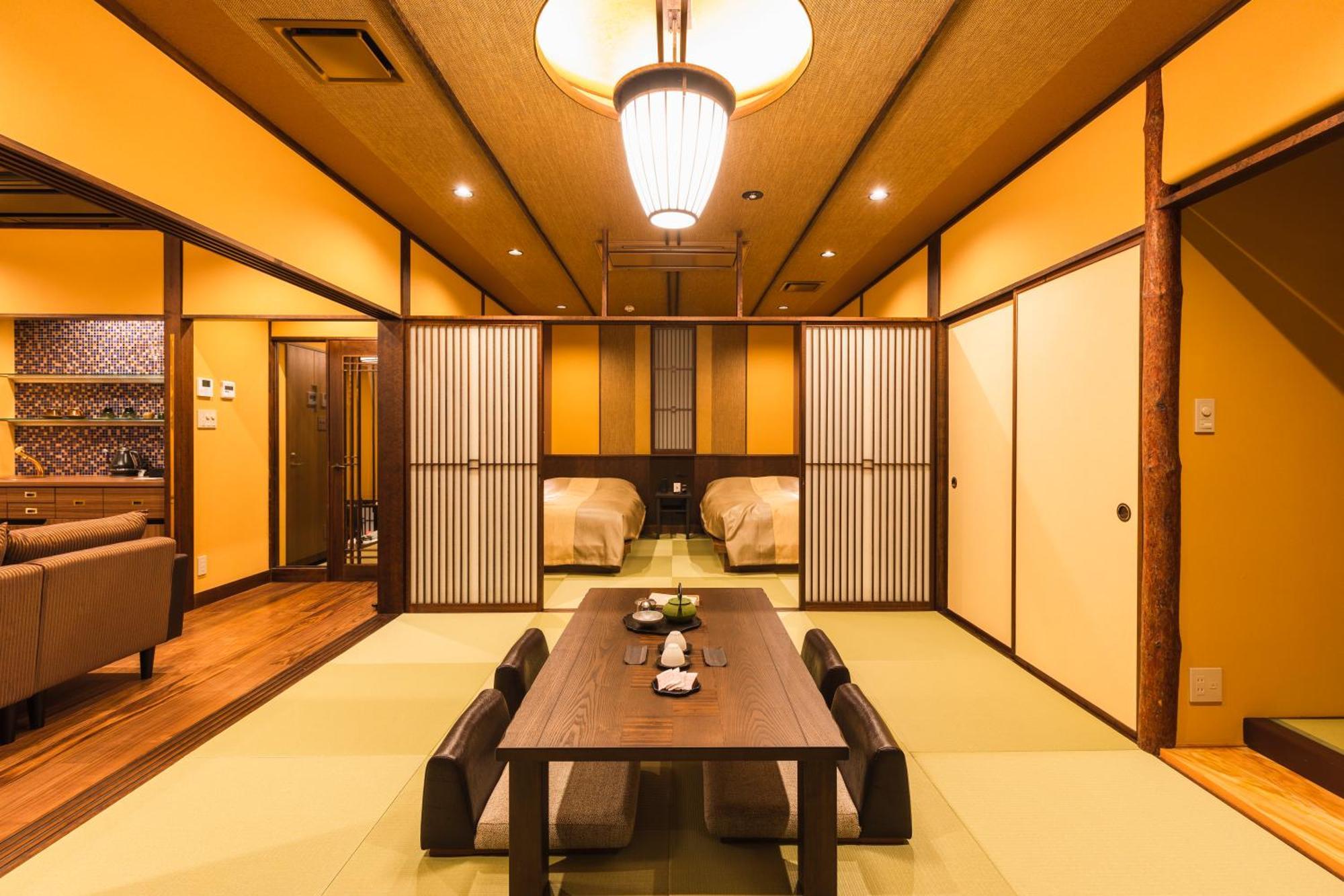 Tsuta Onsen Ryokan Towada Buitenkant foto