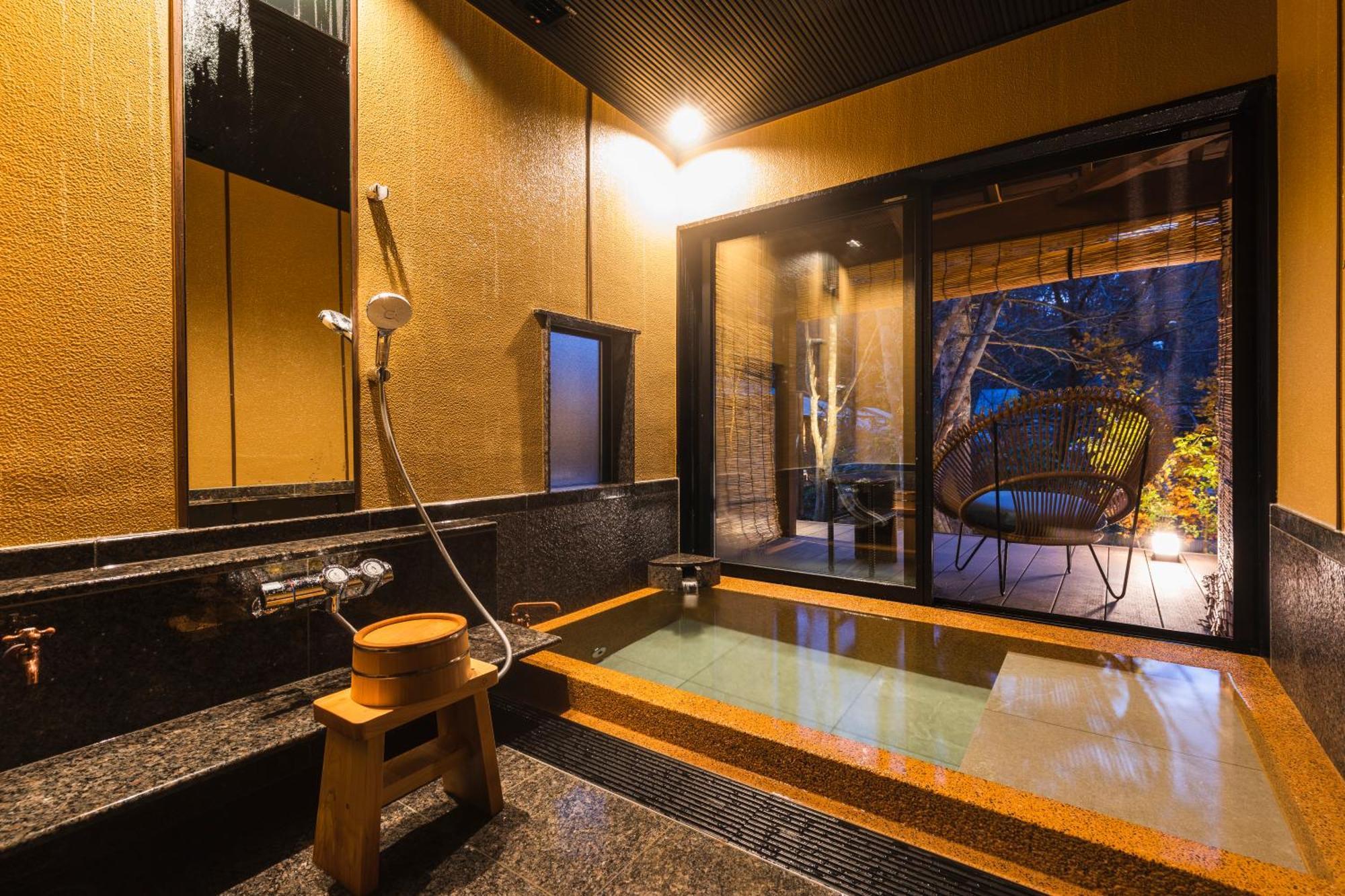 Tsuta Onsen Ryokan Towada Buitenkant foto